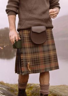 Wedding Kilt, Kilt Wedding, Black Kilt, Irish Kilt, Le Kilt, Scottish Dress, Scottish Clothing, Scottish Man, Style Anglais