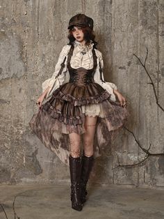 ❤︎❤︎ Steampunk Mode, Steampunk Outfits, Moda Steampunk, Rok Midi, Mode Steampunk, Sandal Tali, Halloween Idea, Steampunk Dress, Corset Outfit