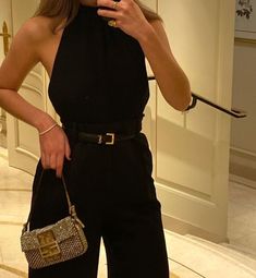 Instagram Bathroom, Skandinavian Fashion, Paris Mode, Looks Street Style, Evening Outfits, Mode Inspo, Looks Chic, Mode Inspiration, Elegant Outfit