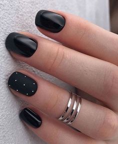 Ideas Uñas, Black Nail Polish, Minimal Nails, Thanksgiving Nails, Black Nail, Chic Nails, Short Acrylic Nails, Long Acrylic Nails, Black Nails