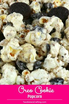 oreo cookie popcorn with white chocolate chips