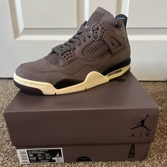 Jordan Retro 4 A Ma Maniere Size 10 Brand New Never Used Retro 4 Jordans, Jordan Purple, Burgundy Nikes, Jordan Retro 4, Retro 4, Kids Jordans, Sneaker Collection