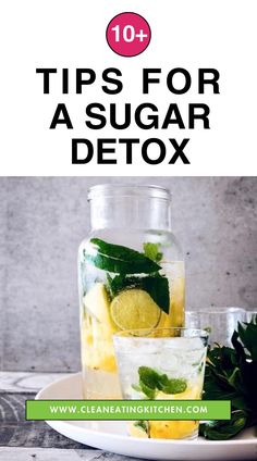 Discover the secrets to a successful sugar detox and achieve a healthier lifestyle with these ten essential tips! Kick the sugar habit, boost your health, and transform your mindset. Say goodbye to sugar cravings for good! Sugar Detox Symptoms, Lunches Under 300 Calories, Detoxifying Food, No Sugar Diet, Detox Tips, Sugar Detox, Health Habits