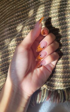 Cottagecore Nails Fall, Burnt Orange French Tip Nails, Natural Halloween Nails, Orange Halloween Nails, Fall Nails Colors, Burnt Orange Nails, Aesthetic Fall Nails, Naturally Pretty, Hoco Nails