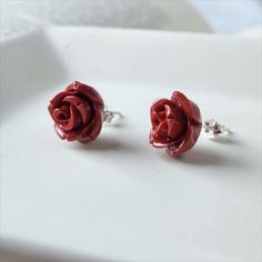 summer rose earrings red rose earring studs Earstuds Sterling Silver Gold Roses Red Green, David Kushner, Resin Studs, Cottagecore Jewelry, Perfume Jewelry, Clean Sterling Silver, Rose Stud Earrings, Summer Rose, Mini Roses