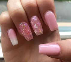 Cute Butterfly Nails Short Pink, Pink Glitter Butterfly Nails, Short Pink Nails With Butterflies, Pink Sparkle Acrylic Nails, Butterfly Sequin Nails, Pink Nails Sparkle, Colorful Gel Nails, Pastel Pink Nails Design, Sparkle Pink Nails