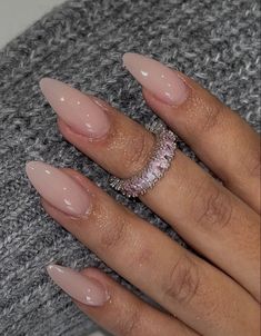 Sleek Acrylic Nails, Pointy Round Acrylic Nails, Almond Gel Nails Solid Color, Polygel Nail Inspo Almond, Kylie Jenner Almond Nails, Dainty Almond Acrylic Nails, Light Blush Pink Nails, Neutral Nails For Black Women, Almond Nails For Brown Skin