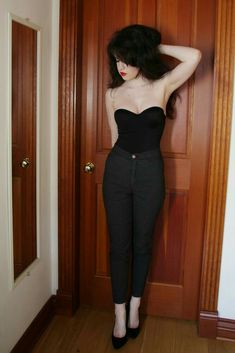 Transgirl Outfits, Abbey Karson, Night Out Outfit, Red Lipstick, Look Vintage, Up Girl