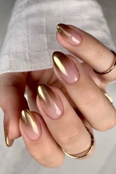 Nail Spring, Unghie Sfumate, Golden Nails, Smink Inspiration, Thanksgiving Nails, Metallic Nails, Classy Nails, Chic Nails, Nail Arts