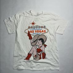 New Without Tags Betty Boop Tee Shirts, Cartoon Shirts Graphic Tees, Cute Graphic Shirts, Vintage Nike Shirts, Cute T Shirt Designs, 2000s Shirts, Betty Boop Gifts, Aesthetic Graphic Tees, Graphic Tee Aesthetic