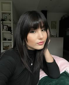 Black Hair Bangs, Short Dark Hair, Jet Black Hair, Short Black Hairstyles, Turkish Beauty, Cut My Hair, December 12, Hair Inspo Color, Cool Haircuts