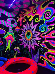 Trippy Things To Paint On Your Wall, Trippy Kitchen Decor, Trippy Wall Art Ideas Easy, Blacklight Art Ideas, Trippy Mural Ideas, Cool Painted Doors, Stuff To Paint On Your Wall, Painting Ideas On Walls, Trippy Bedroom Wall Art