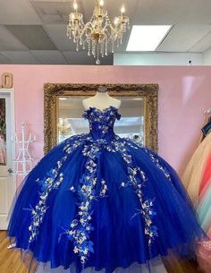 Royal Blue Tulle Ball Gown, Blue Tulle Quinceanera Dress, Royal Blue Royal Ball Gown For Quinceanera, Royal Ball Gown Quinceanera Dress, Blue Sleeveless Quinceanera Dress For Prom, Royal Quinceanera Ball Gown Dresses, Blue Floor-length Quinceanera Dress, Royal Blue Gown For Quinceanera, Royal Blue Ball Gown For Quinceanera