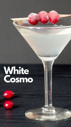 Indulge in a sophisticated and elegant drink with the White Cosmopolitan, a twist on the classic Cosmopolitan cocktail that offers a lighter and more delicate flavor profile. This refined variation substitutes the vibrant red hue of cranberry juice with the subtle and creamy notes of white cranberry juice. #WhiteCosmo Winter White Martini, Cranberry Cosmopolitan Drink Recipes, White Winter Cosmopolitan, Drinks With White Cranberry Juice, White Cranberry Cosmopolitan, Cosmopolitan Punch Recipe, Virgin Cosmopolitan Drink, Frozen Cosmopolitan Drink, Winter White Cosmopolitan