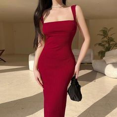 F00197966-205 Styling Bodycon Dress Casual, Red Bodycon Dress Outfit Casual, Bodycon Dress Aesthetic, Bodycon Dress Outfit Party, Birthday Dresses For Women, Birthday Dress For Women, Bodycon Dress Outfit, Red Dress Classy, Red Dress Casual