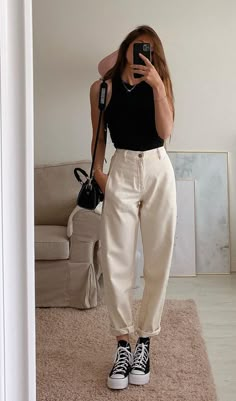 OUTFITS PARA SAN VALENTIN - Fire Away Paris Casual Day Outfits, Celebrity Design, Fashion Mode, Casual Style Outfits, Looks Style, Mode Inspiration, Outfit Casual