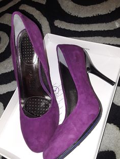 Beautiful Burgundy Comfort Pumps, With Rubbery Athletic Like Soles, And Cushioned Heel And Toe Support Slightly Rounded Toes, Stiletto Style Heel But 2" Or 2.5" Heel. Brand New, Never Been Worn As Seen On The Pictures No Box And No Tags Fitted Suede-lined Closed Toe Heels, Purple Suede Evening Heels, Purple Suede Heels For Evening, Purple Suede High Heel Heels, Purple Suede High Heels, Purple Suede Heels With Pointed Toe, Purple Leather Heels Medium Width, Heeled Pumps, Kenneth Cole Reaction