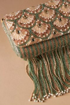 Bridal Gift Wrapping Ideas, Crochet Shoulder Bags, Embroidered Handbag, Embellished Bags, Thread Bangles, Embroidery Bags, Beaded Jewelry Designs, Handwork Embroidery Design