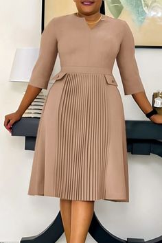 Lasaky - Professional Woman's Midi Dress with Khaki Collar and Belt Long Dress With Blazer Outfit, With Blazer Outfit, Dress With Blazer Outfit, A Line Dress Formal, Dress With Blazer, Midi Dress Chic, Formal Office, A Line Maxi Dress, Denim Jacket With Dress