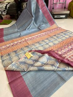 Tussar Saree, New Creation, Spanish Resources, Printed Silk, Printed Blouse, Kotatsu Table, Cotton Silk, Silk Printing, Silk Saree