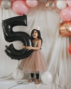 Photoshop Magic, Large Number Balloons, 1st Birthday Photoshoot, Birthday Photography, Outdoor Photoshoot, Number Balloons, Smash Cake, 10th Birthday, Birthday Photoshoot