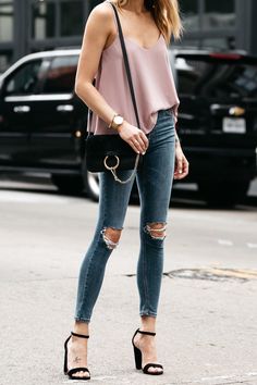 Ripped Jeans Outfit, Jeans Outfit Women, Blogger Street Style, Heels Outfits, Fashion Jackson, Sandals Outfit, Gifts For, For Him, Fashion Blogger Style