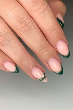 Christmas Nails 2023, December Nails, Christmas Nails Easy, Christmas Gel Nails, Christmas Nails Acrylic, Nails For Kids, Thanksgiving Nails, Nails 2023, Festival Nails