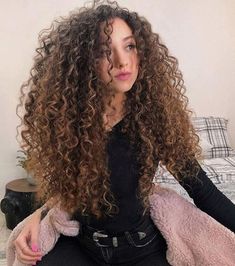 Virgin Hair Bundles, Beautiful Curly Hair, Punk Hair, Curly Girl Method, Voluminous Hair, Curly Hair Inspiration, Curly Girl Hairstyles, Hair Routines, Long Curly Hair