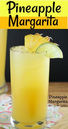 Pineapple Margaritas, Pineapple Margarita Recipe, Pineapple Margarita, Nutrition Food, Mixed Drinks Alcohol, Tequila Drinks, Liquor Drinks, Boozy Drinks