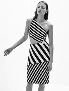 Fun Black and White Striped Dress - mugler resort 2016 Resort 2016 Fashion, Paris Couture, Fair Lady, Sonia Rykiel, Jason Wu, Vogue Fashion, 2016 Fashion, White Fashion, Thom Browne