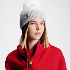 LOUIS VUITTON® - Lv Cold Spark Beanie - White Louis Vuitton Beanie, Designer Beanies, Ski Cap, Winter Knit Hats, Warm Winter Hats, Louis Vuitton Official, Fashion Couple, Louis Vuitton Shoulder Bag, Color Dorado