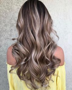 Trendy We Fryzurach, Brown Hair Shades, Blond Balayage, Too Hot To Handle, Nails Makeup, Winter Hair Color