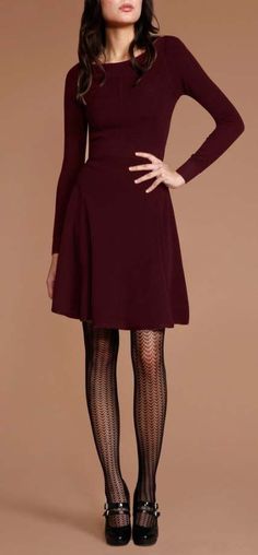 Mary jane heels and patterned tights! Like this style dress as well because it's versatile Winter Outfit Tights, Medias Outfit, Winter Outfits Tights, Pajama Dresses, Burgundy Dress Outfit, Dress Winter Outfit, Teaching Clothes, Summer Vogue, Net Tights