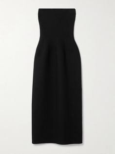 Gabriela Hearst's elegant 'Immanuel' dress is one of those classic pieces that'll never go out of style. Made from black wool, it fits slim through the bodice and relaxes through the A-line skirt. Wear yours with one of the brand's sculptural clutches.