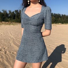 Empire Waist Dress Casual, Pretty Dresses Casual, Casual Formal Dresses, Fe Clothing, Dresses Casual Winter, Empire Waist Dress, Waist Circumference, Ladies Dress Design, Girly Outfits