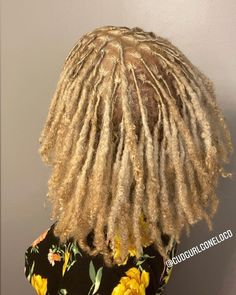 Strawberry Blonde Locs Black Women, Blonde Starter Locs Black Women, Short Blonde Dreads, Blonde And Ginger Locs, Short Blonde Locs, Brown And Blonde Locs, Ash Blonde Locs, Platinum Blonde Locs, Black And Blonde Locs