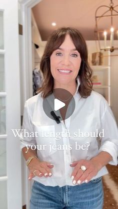 Susie Wright on Instagram: "HERE’S MY SECRET JEAN HACK …. When it comes to getting your jean length right!! ✨

To SHOP these items, type the word “LINKS” in the comments below! 

Your ANKLE jeans should NOT touch your sneakers!! If they do, then they’re TOO LONG!

A slim, straight leg jean should be right around your ankle bone - or about 1” above - and then ….

EVERY STYLE OF SHOE WORKS!! 🎉

✔️ sneakers
✔️ loafers
✔️ flat sandals 
✔️ high heel sandals 
✔️ pumps 

The list goes on!! 
#denim #stylehack #denimstyle #fashionstylist #wardrobestylist" Straight Leg Jeans Length, Ankle Length Jeans Outfits, How To Style Boyfriend Jeans, Jeans Tricks, Slim Jeans Outfit, Casual Friday Work Outfits, So Susie, Straight Jeans Outfit, Boyfriend Jeans Style