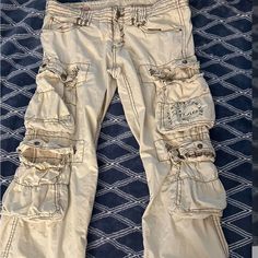 Jetlag Cargos With A Hole And Cut Iff Back Pockets (For Some Reason) Tan Cargo Pants Outfit, Tan Cargo Pants, Cargo Pants Outfit, Jumpsuit Trousers, White Pants, Pants Outfit, Cargo Pants, Pant Jumpsuit, Pants For Women