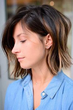 Best Bob Haircut Ideas To Try In 2024 ★ Hairstyles Heart, Heart Shaped Faces, Heart Shaped Face, Heart Shaped Face Hairstyles, Spring Hair Color Trends, Shaggy Bob Haircut, Shaggy Bob, Wavy Bob Hairstyles