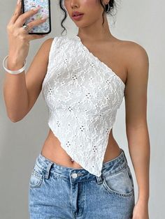 Blusa sin mangas con borde asimétrico, bordado hueco y unicolor para mujer Blanco Casual   Tela tejida Liso  Elástico Ligero  Women Clothing, size features are:Bust: ,Length: ,Sleeve Length: Ladies Tops Blouses, Red Carnation, Shein Outfits, Teenager Outfits, Bride Style, Girls Fashion Clothes, White Casual, Sewing Clothes, Women Tops