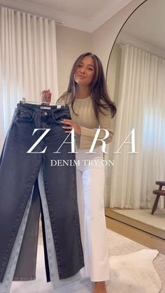 Zara Cropped Flare Jeans, Womens Zara Outfits, Zara High Rise Straight Leg Jeans, Zara Jeans 2020, Zara Straight Leg Jeans Outfits, Marine Pants Outfit Zara, Zara Jean Outfits, Zara Women Outfits 2024, Zara Women Outfits 2023