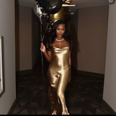 Cute Birthday Dress Never Wore Still In Packaging Size Small Gold Birthday Outfit, Birthday Dress 21st, Black Women Dress, Queen Dresses, Halter Prom Dresses, Golden Dress, Champagne Dress, Birthday Fits, Cute Birthday Outfits