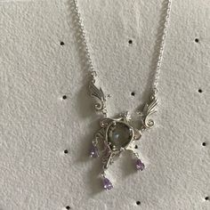 .925 Sterling Silver Necklace. Main Stone Clear, Bottom Stones Very Light Purple/Lavender. Never Worn, No Box/Tags. Light Purple Accessories, Very Light Purple, Grandma Jewelry, Grandmas Jewelry, Purple Accessories, Cute Creepy, Purple Lavender, Jewelry Brand, Party Jewelry