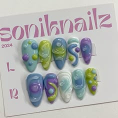 Sensory Nails, Puffy Nail Art, Kawaii Gel Nails, Purple And Green Nails Design, Green And Purple Nails, Purple And Green Nails, Detailed Nail Art, Bubble Nails