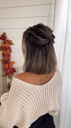 Medium Short Hair Dos, Medium Short Hairstyle Women Updo, Easy Diy Hairstyles For Short Hair, Collarbone Length Hair Updo, Shoulder Length Fancy Hairstyles, Easy Fancy Hairstyles For Medium Hair Shoulder Length, Shoulder Length Hair Styling Ideas, Shoulder Length Hair Wedding Guest, Half Up Shoulder Length Hair