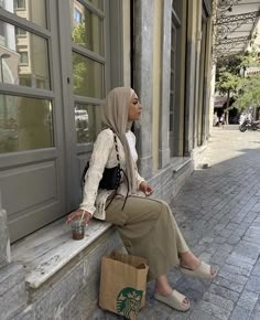 Modest Streetwear, Hijab Fashion Summer, Estilo Hijab, Street Hijab Fashion