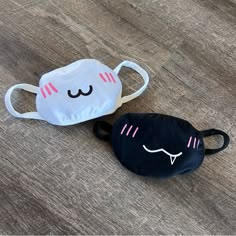 Cute “Uwu” Face Masks Duo Black And White Os Unisex Cotton/Poly Blend Brand New Never Worn Uwu Face, Kawaii Face Mask, Rhinestone Face Mask, Face Mask Cute, Eye Blanket, Pink Convertible, Cute Face Masks, Winter Face Mask, Cute Masks