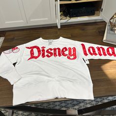 Nwt Size Xs Marathon Tee, Vintage Tee Shirts, Womens Disney Shirts, Cropped Long Sleeve Top, Vintage Disneyland, Black Tie Dye, Tie Dye Long Sleeve, White Jersey, Long Sleeve Polo Shirt