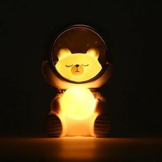 Light Up Your Depressing Work Desk: Check Out This 'Astronaut Cat Night Lamp' with Warm Glow! Hey, cat lover! Picture this: you're working late at your desk, and the only light is the soothing glow of this Astronaut Cat Night Lamp in its hand, it gonna be a lovely companion for overtime! This cute astronaut cat, with its bright moon on hand, adds a touch of magical vibe to your workspace. Its warm light helps you stay focused and calm, making late-night work sessions more enjoyable. Small in siz Cat Lamp, Bedroom Decor Lights, Decoration Lights, Tom Y Jerry, Moon Gifts, Star Light, Work Desk, Desk Light, Led Table Lamp