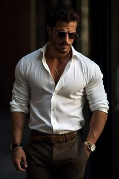 Handsome Italian Men, Gentleman Aesthetic, Stylish Men Casual, Men Photography, Classy Men, Italian Men, Photography Poses For Men, Muscular Men, Poses For Men